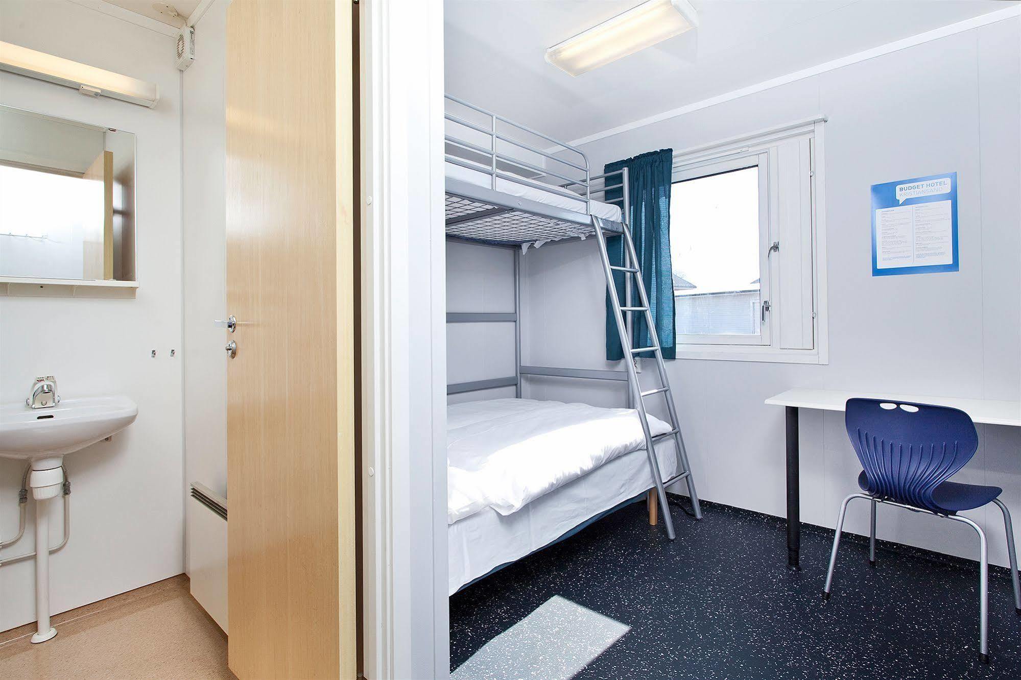 Budget Hotel Кристиансанд Экстерьер фото
